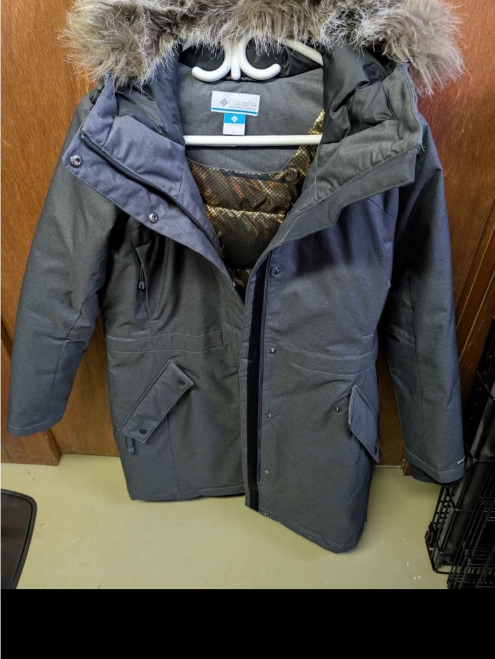 Columbia Women’s Dark Gray Puffer Parka with Faux Fur Hood